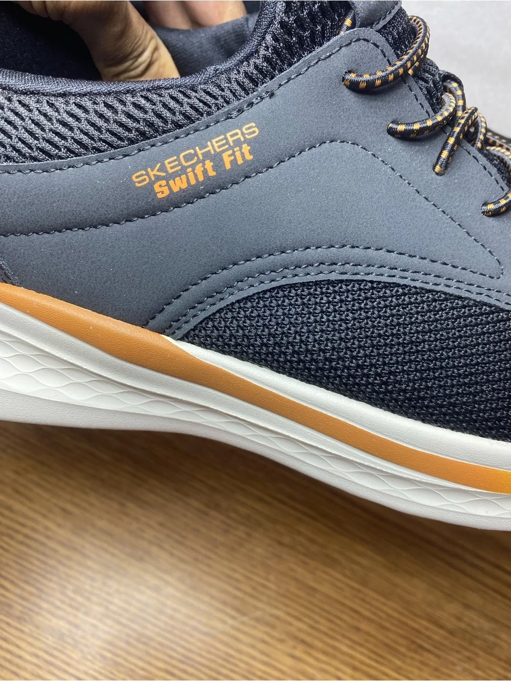Skechers Swift Fits Hands Free Slip On Memory Foam Athletic Shoes Mens Size 12